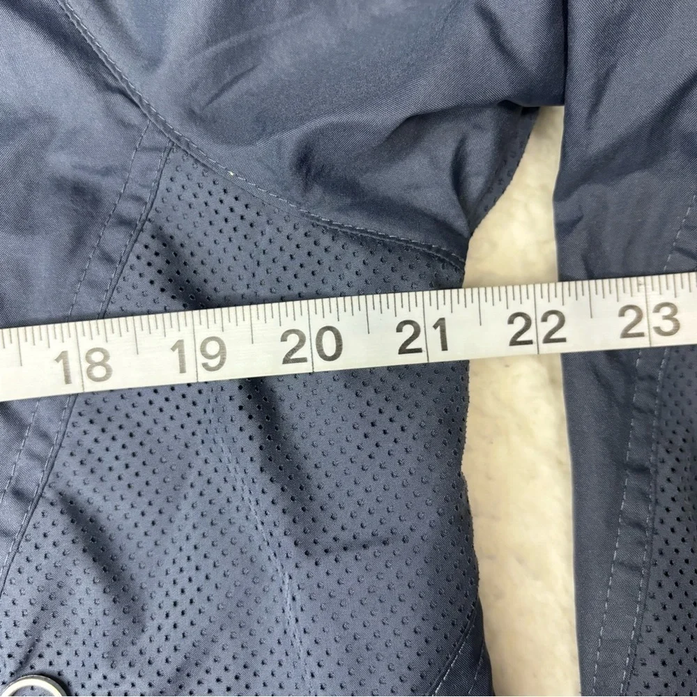 Nike gently used